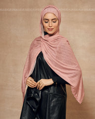 Simon hejab with bndana