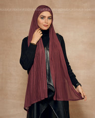 Burgandy hejab with bndana